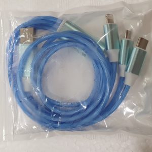 כבל משולב טעינה והעברת נתונים.